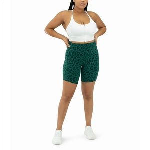 Lux rider short - panther forest